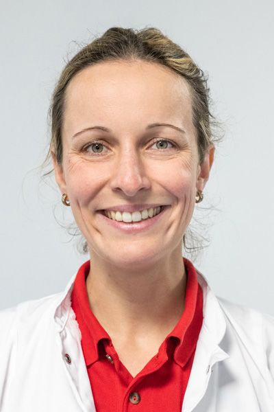 Dr. med. Nadine Hermann